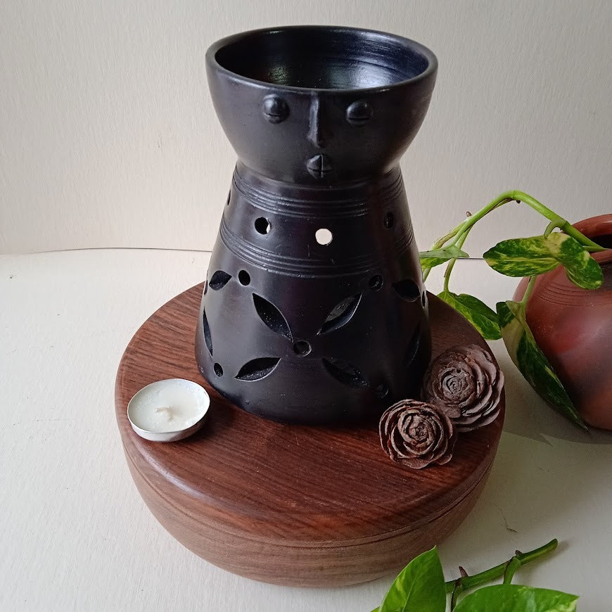 Black Pottery Terracotta Face Diffuser