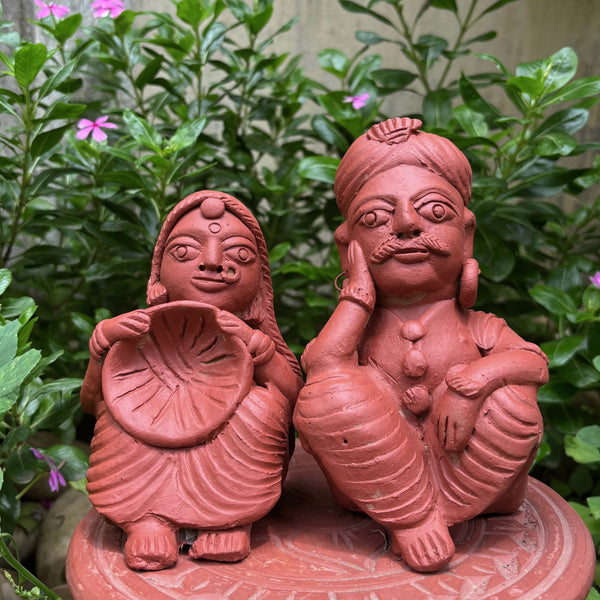 Handmade Terracotta Rural Couple Figurines – Garden & Home Decor Set of 2