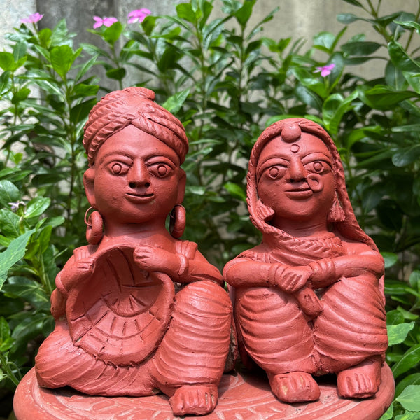 Handmade Terracotta Rustic Rural Couple Figurines – Garden & Home Decor Set of 2