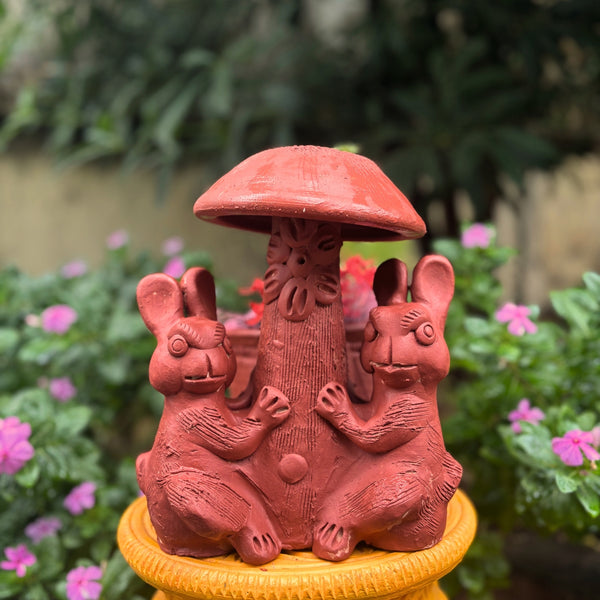 Terracotta Mushroom Planter with Rabbit & Rabbit Design Rustic Indoor & Outdoor Décor