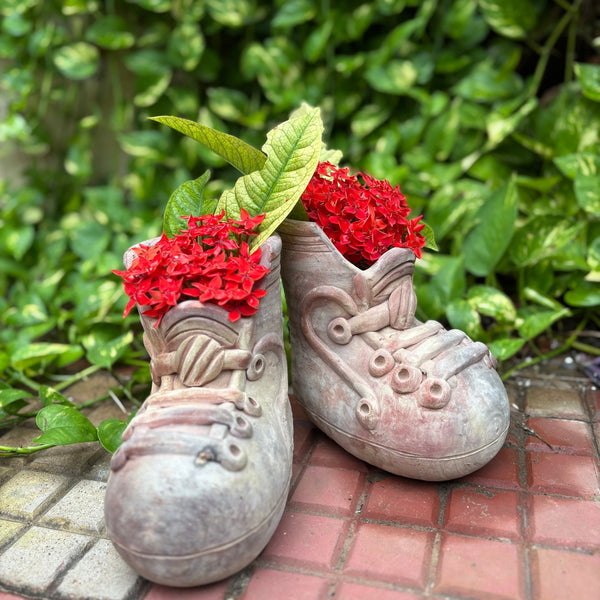 Terracotta Rustic Boots Planter – Handcrafted Vintage Shoe Pot for Home & Garden Décor