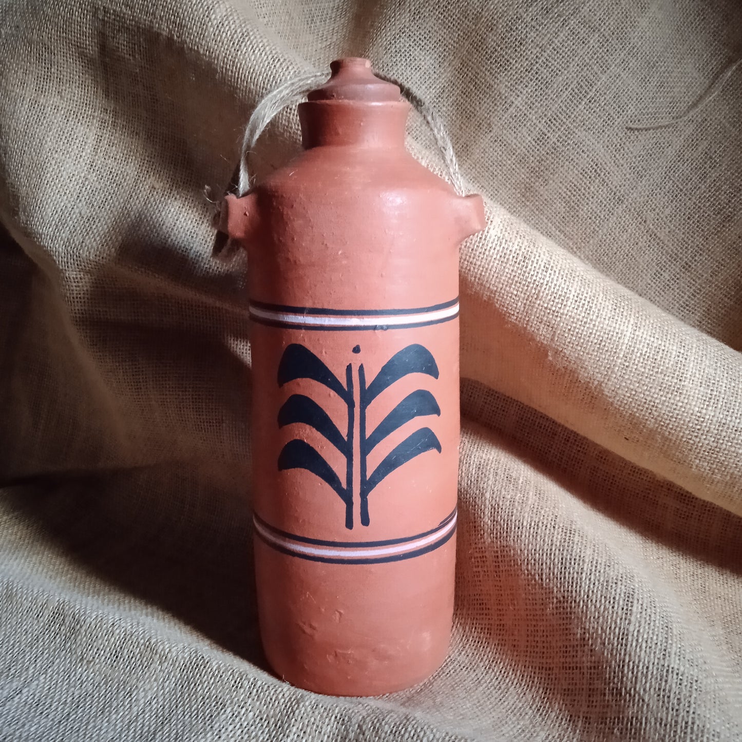 Gundiyali Painted Terracotta Water Bottle - 1 L