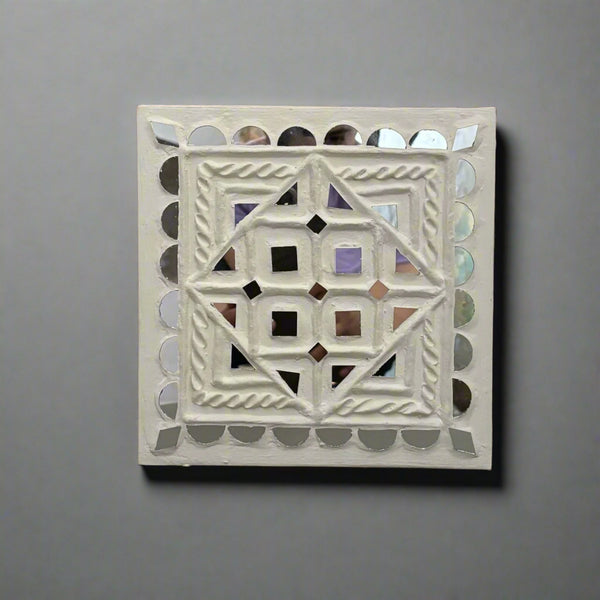 Traditional Lippan Art Handcrafted Mud Mirror Work Frame -8"x 8"