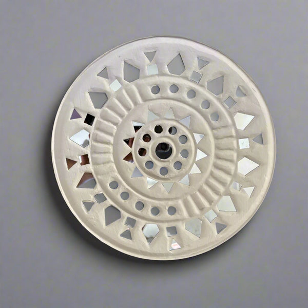 Traditional Round Geometric Lippan Art Frame – 10"