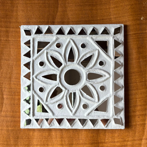 Traditional Lippan Art Floral Handcrafted Mud Mirror Work Frame -8"x 8"