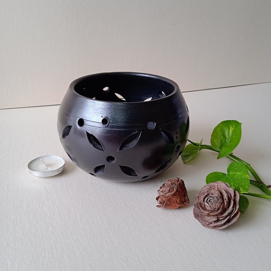 Black Pottery Terracotta Round Lamp