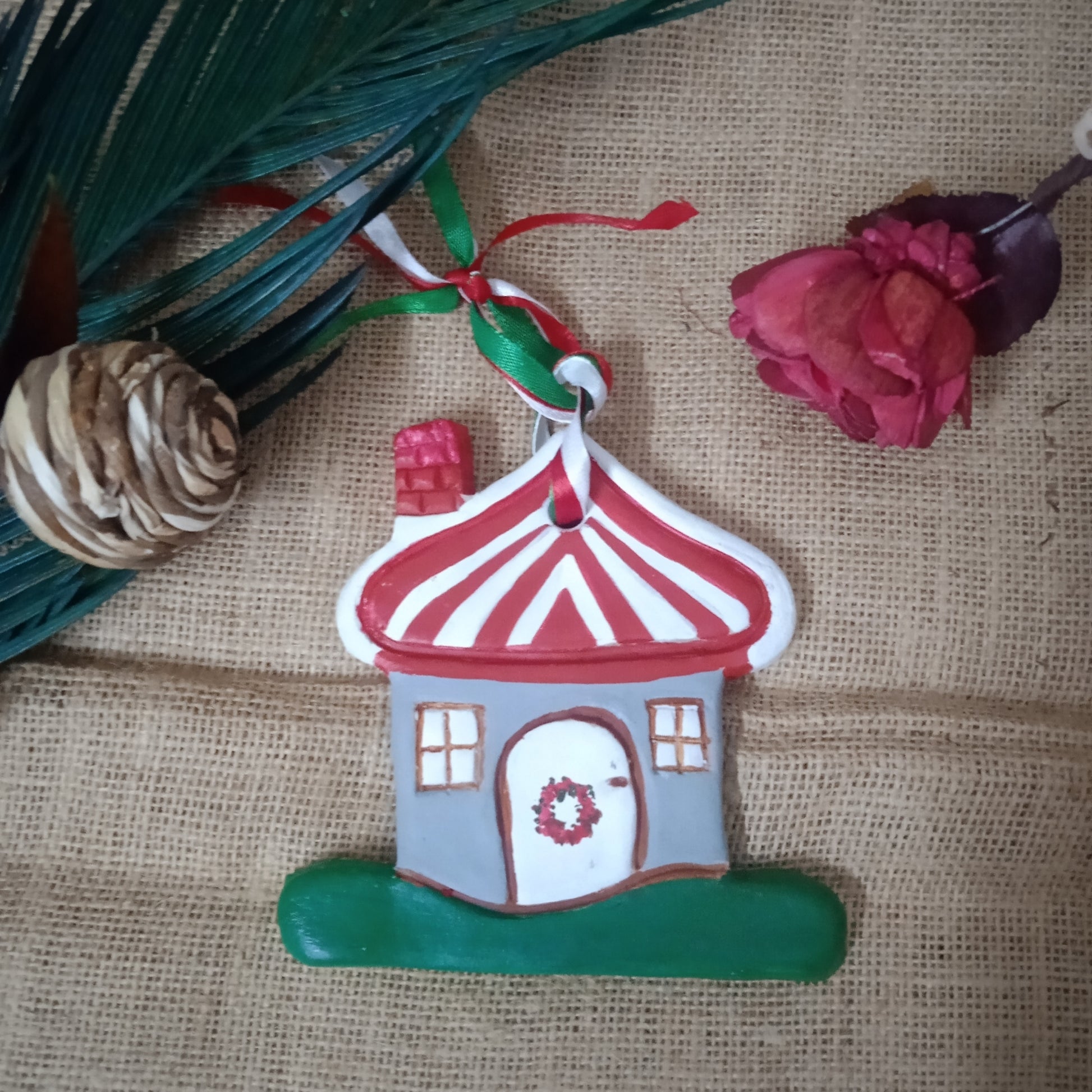 Terracotta Hanging Cottage